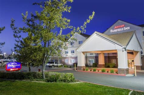 Holiday Inn Express & Suites Vacaville, an IHG Hotel - Traveler rating 4. . Vacaville hotels